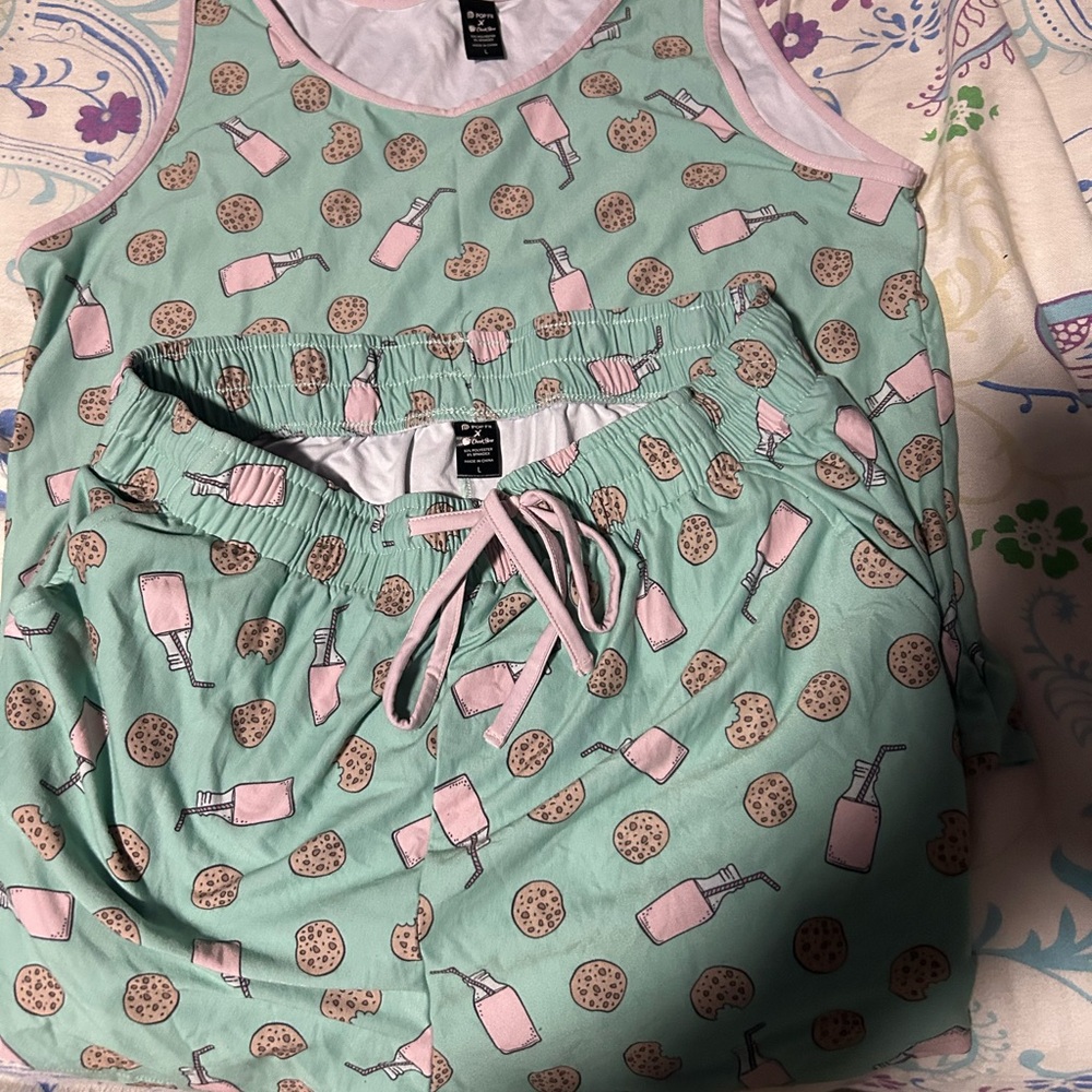 Cookie and Milk Print Pajama Set